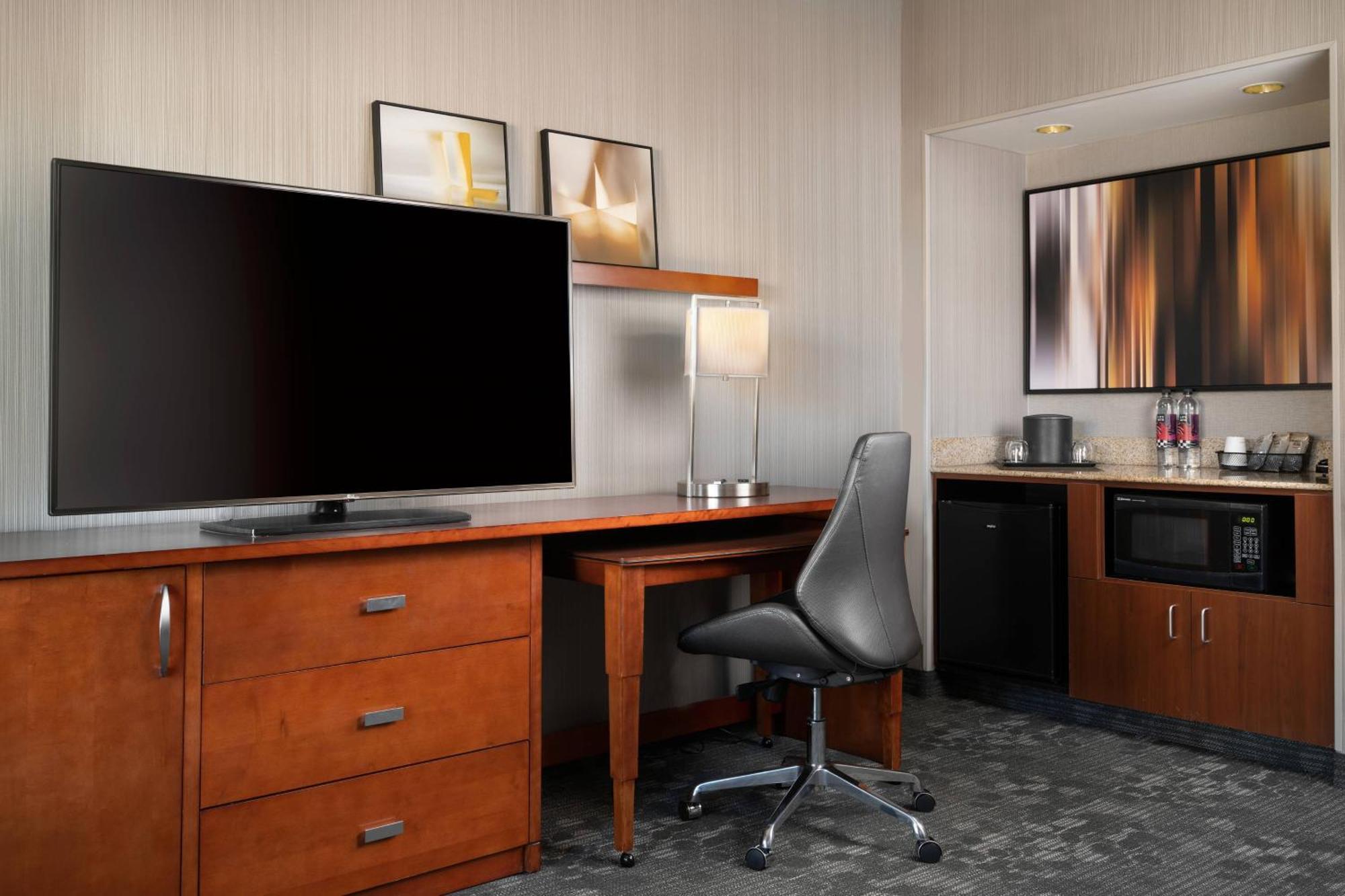 Courtyard By Marriott Phoenix Mesa Bagian luar foto