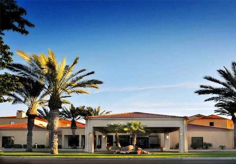 Courtyard By Marriott Phoenix Mesa Bagian luar foto