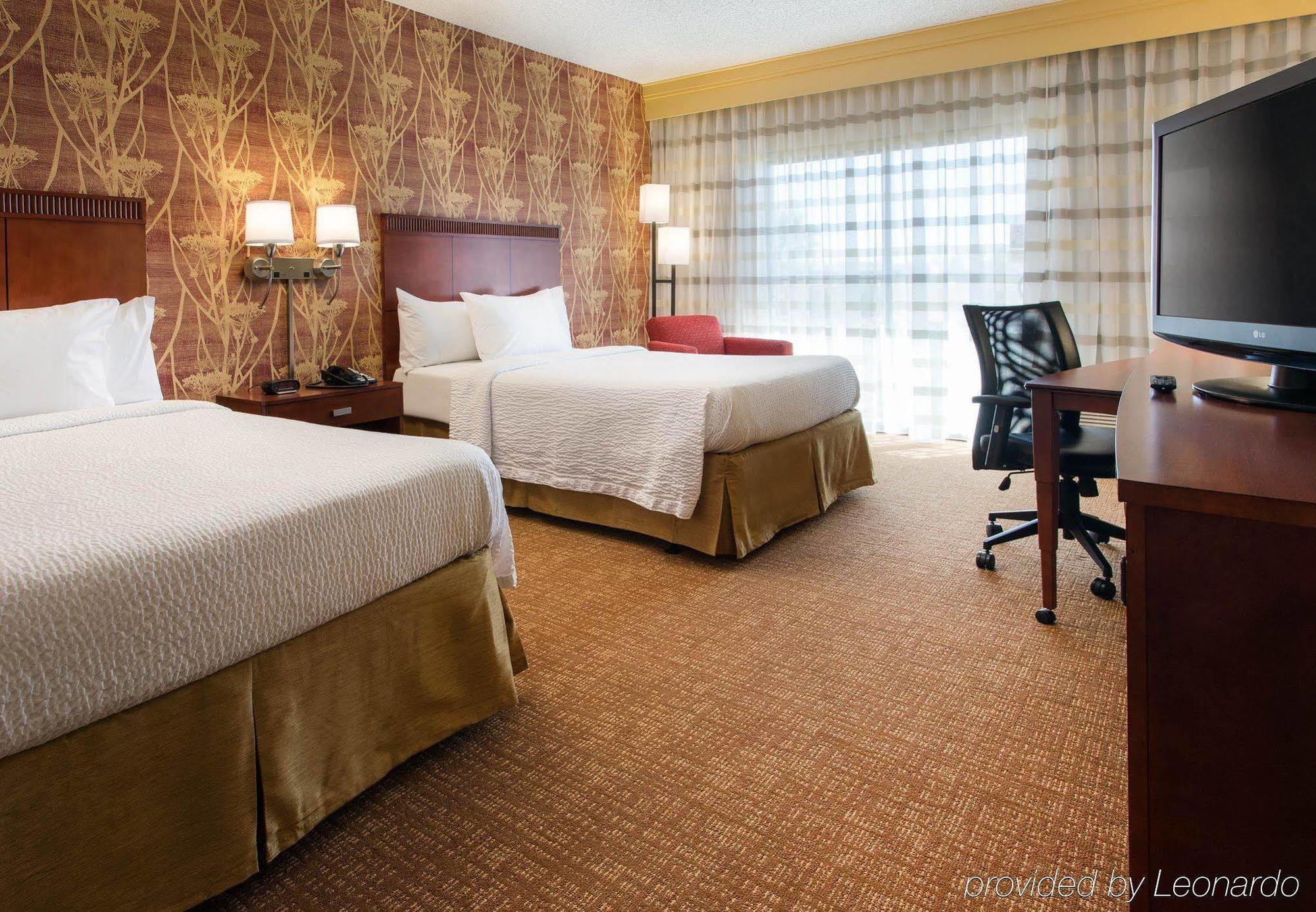 Courtyard By Marriott Phoenix Mesa Bagian luar foto